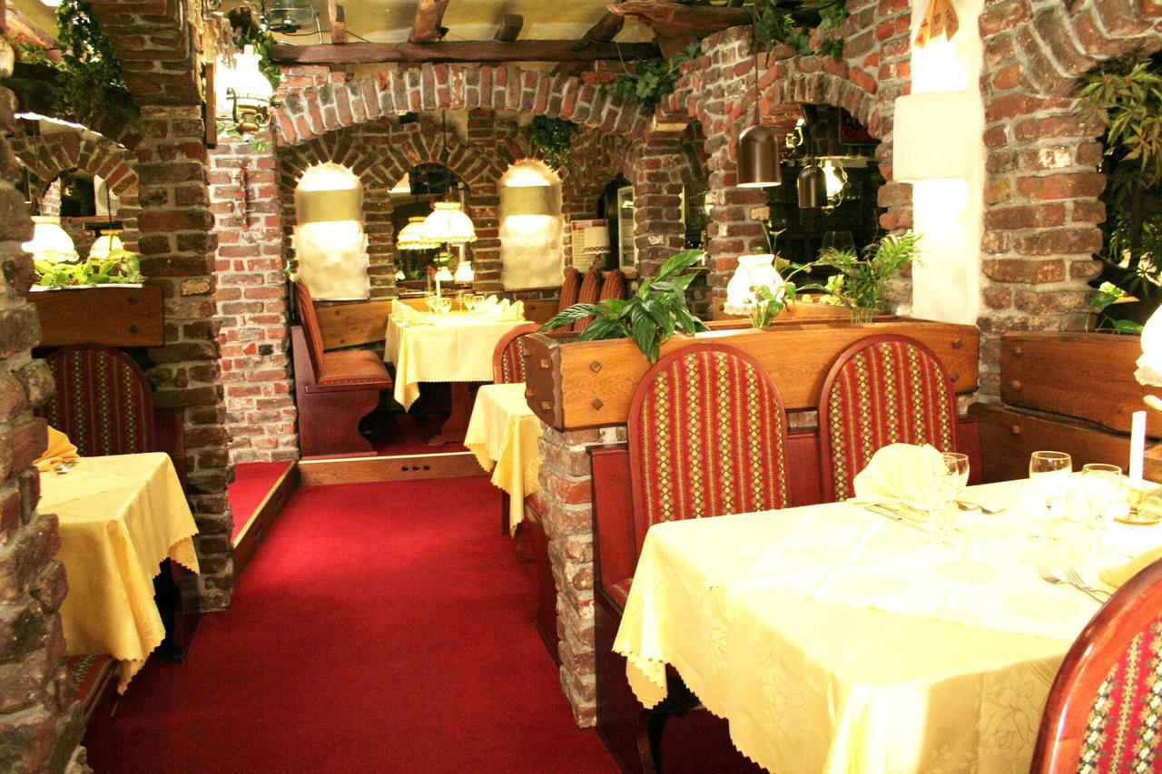 Hotel Restaurant Cristal 빈첸하임 외부 사진